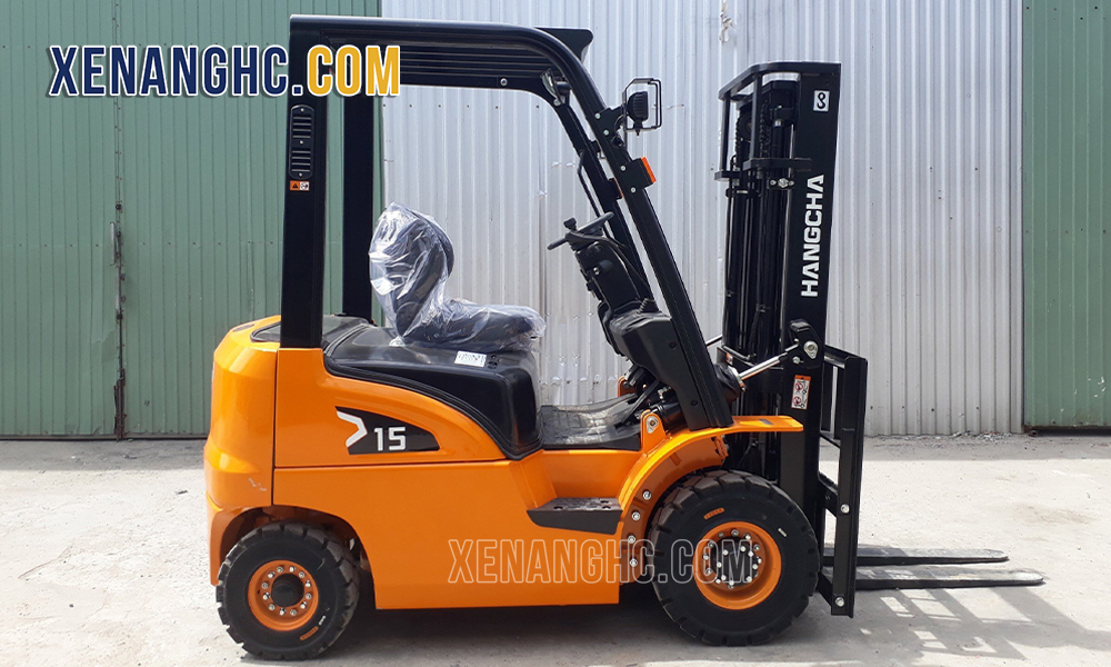 Xe nâng dầu 1.5 tấn Hangcha chính hãng giá tốt