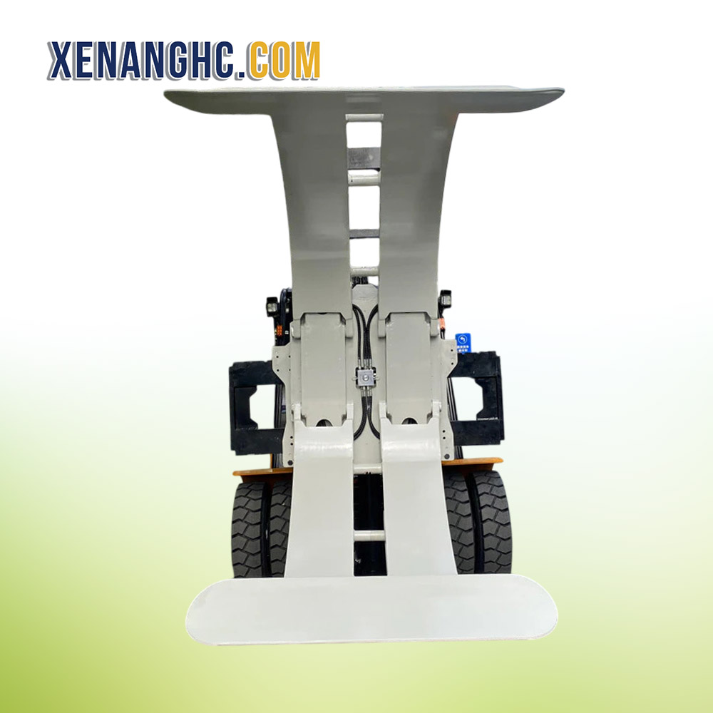Bộ công tác kẹp tròn Kangli gắn trên xe nâng Hangcha Bộ công tác kẹp tròn Kangli gắn trên xe nâng Hangcha