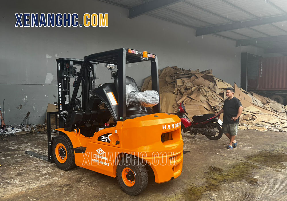 Ứng dụng của xe nâng dầu 2.5 tấn X Series Hangcha