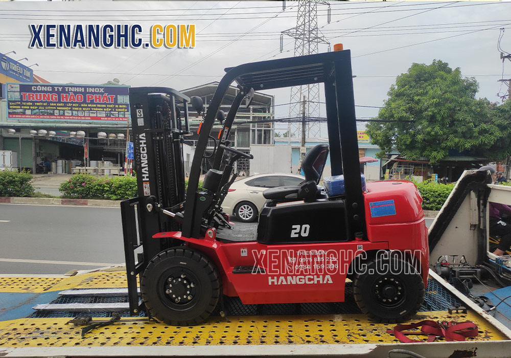 Xe nâng dầu 2 tấn dòng A CPCD20