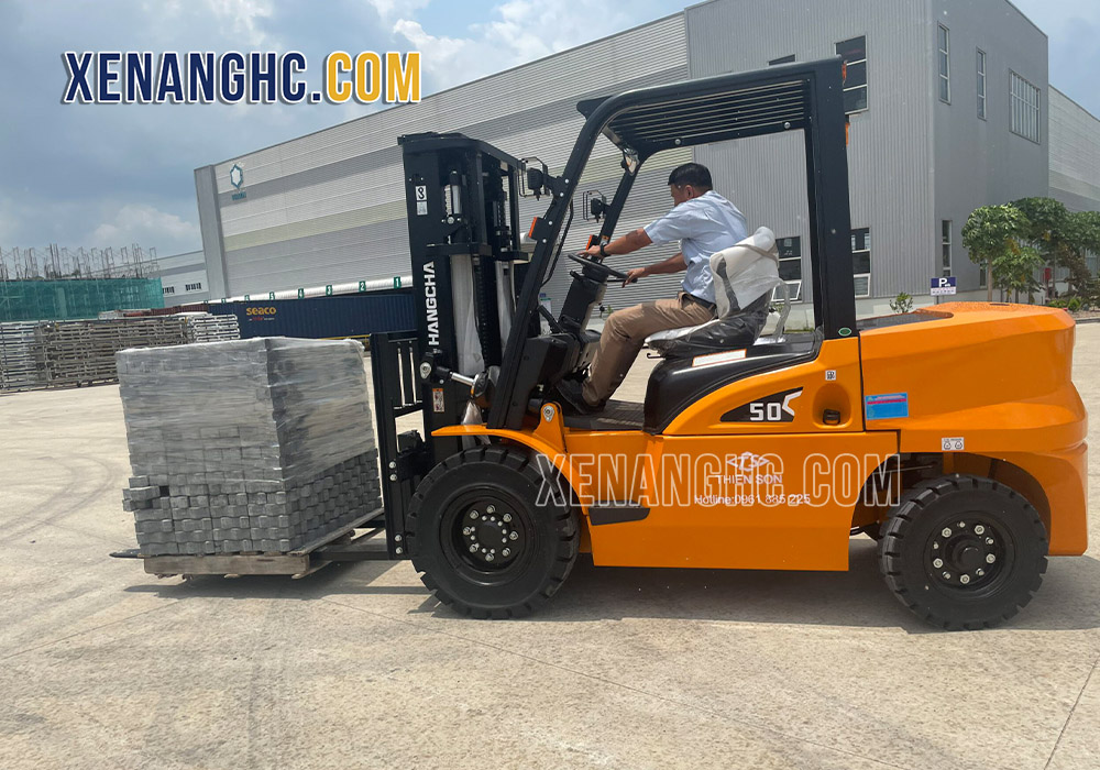 Xe nâng dầu 5 tấn dòng X Hangcha hiệu suất cao, tiết kiệm năng lượng