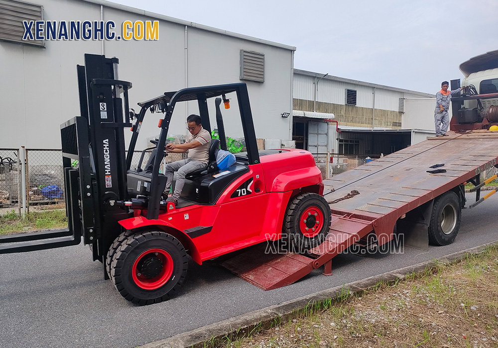 Xe nâng dầu 7 tấn Hangcha mới 100%