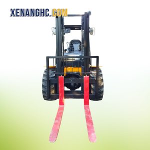 Xe nâng địa hình dầu 3 tấn Hangcha