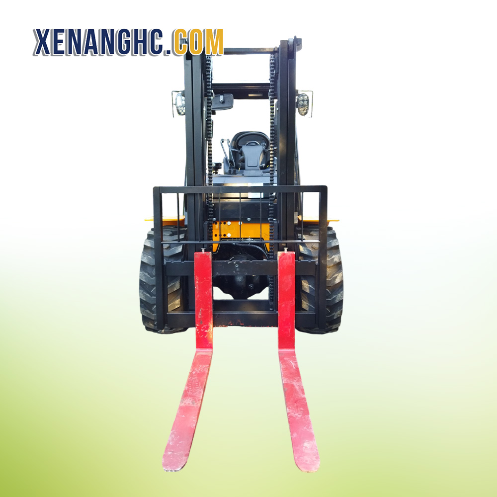 Xe nâng địa hình dầu 3 tấn Hangcha Xe nâng địa hình dầu 3 tấn Hangcha