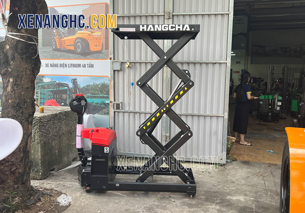 Xe nâng mặt bàn Hangcha 2005XB chiều cao tối đa 2m