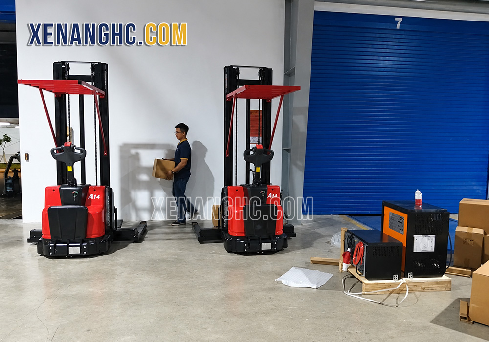 Xe nâng tay điện cao 1.4 tấn Hangcha CDD14