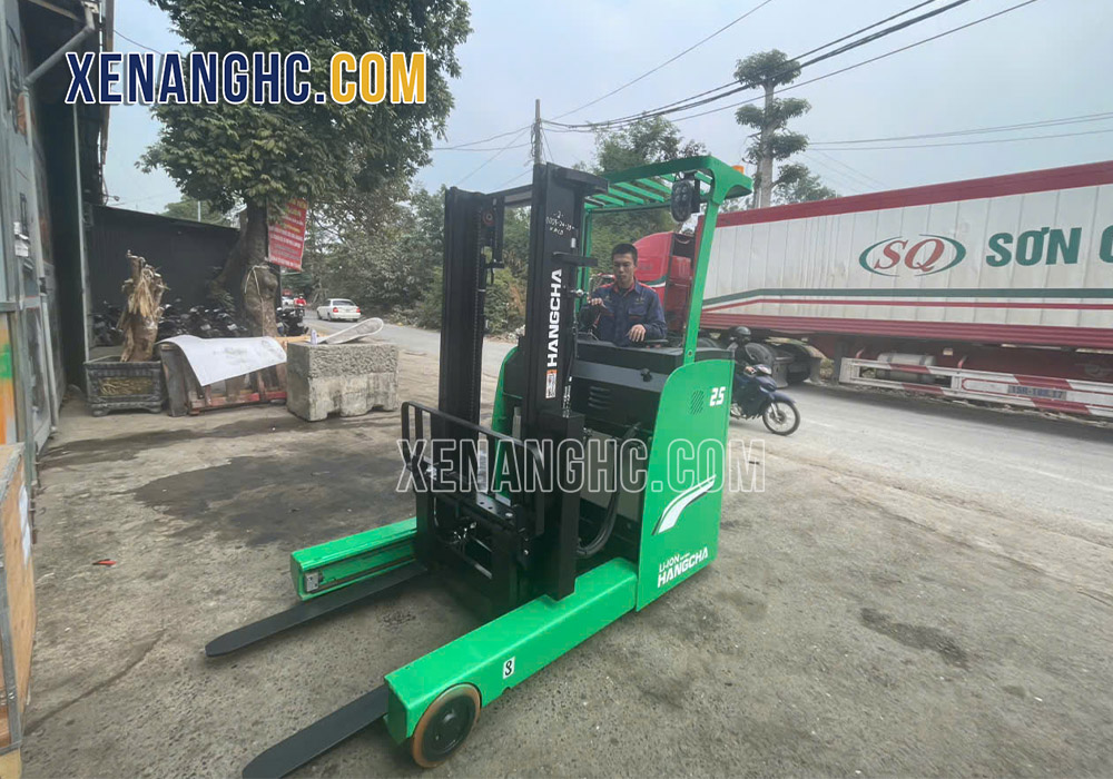 Bảng giá xe nâng reach truck