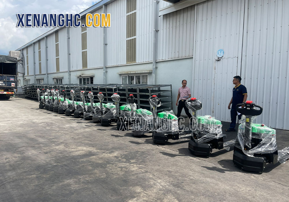Loạt xe nâng tay điện thấp 1.5 tấn Hangcha giao đến cho khách hàng
