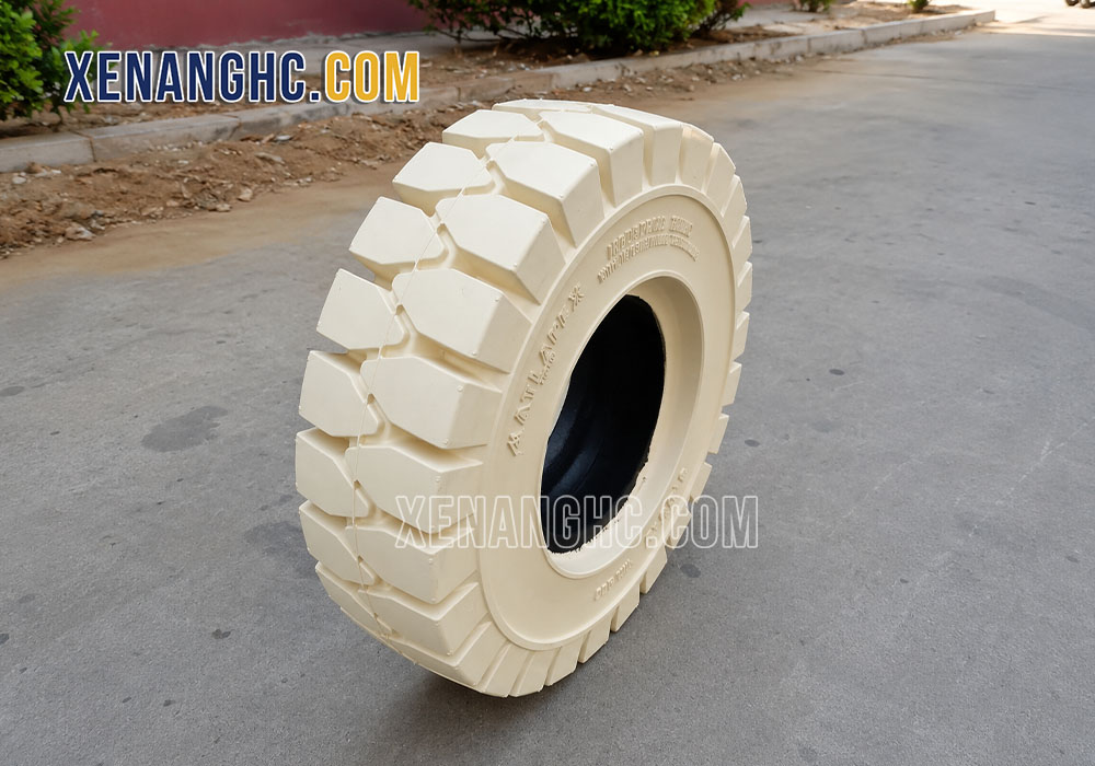 Lốp đặc không tạo vết - Non-marking tires