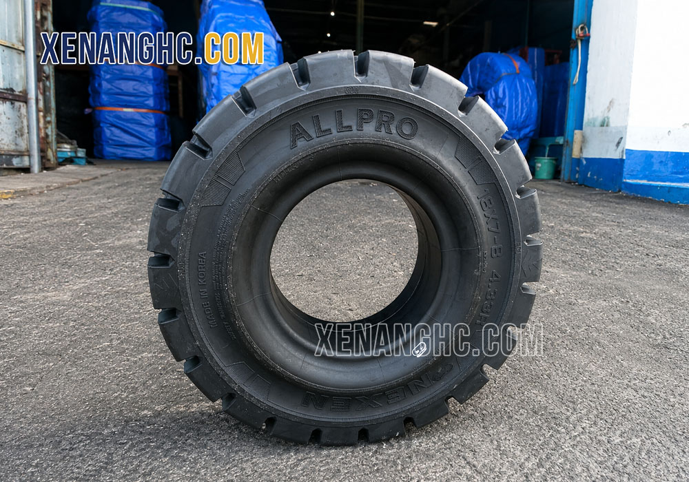 Lốp xe nâng 18x7-8