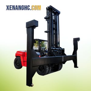 Xe nâng Container