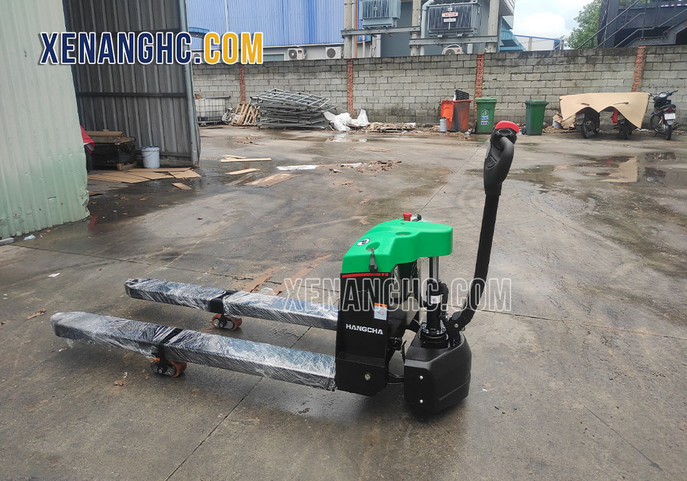 Xe nâng tay điện thấp 1.5 tấn Hangcha giá tốt