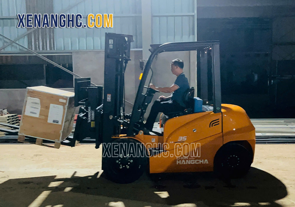 Ưu điểm đáng chú ý trên xe nâng điện 3.5 tấn dòng XA Hangcha
