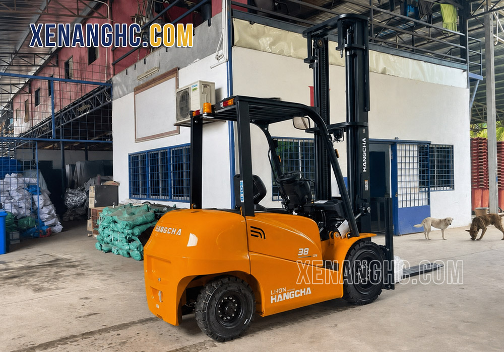 Xe nâng điện 3.8 tấn dòng XA Hangcha sở hữu rất nhiều ưu điểm