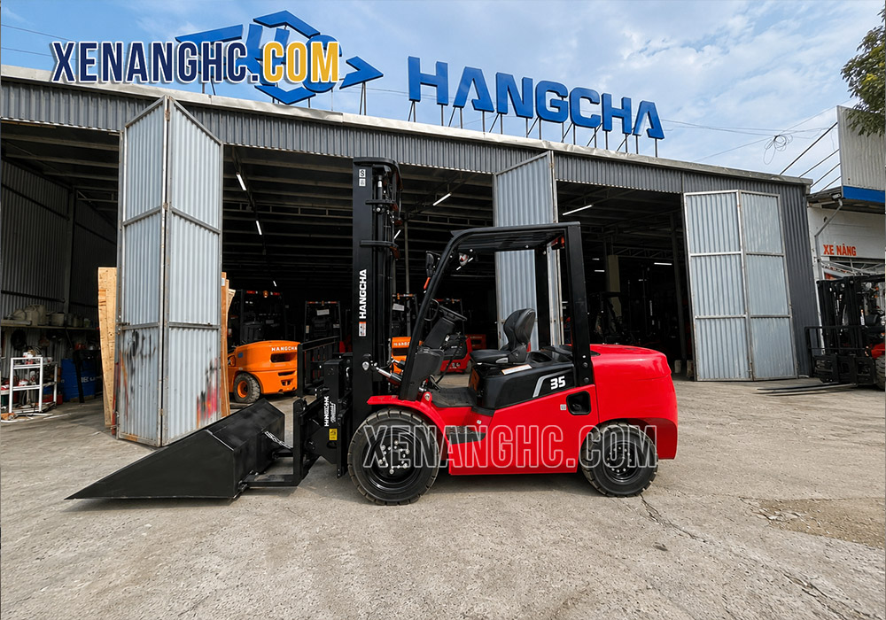 Xe nâng dầu 3.5 tấn số sàn A2 series Hangcha gắn bộ công tác gầu xúc
